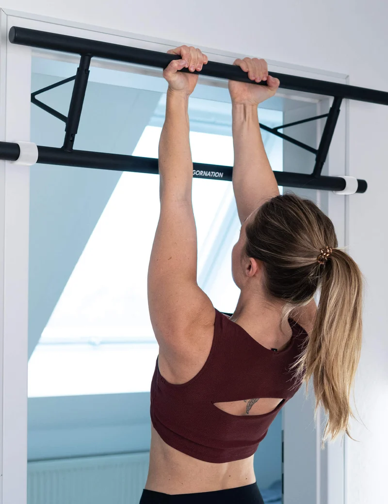 Door Pull Up Bar Hook-it
