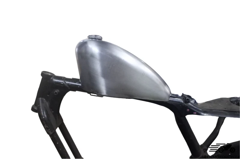 Réservoir Essence 9.6L Brut – Style Chopper / Bobber