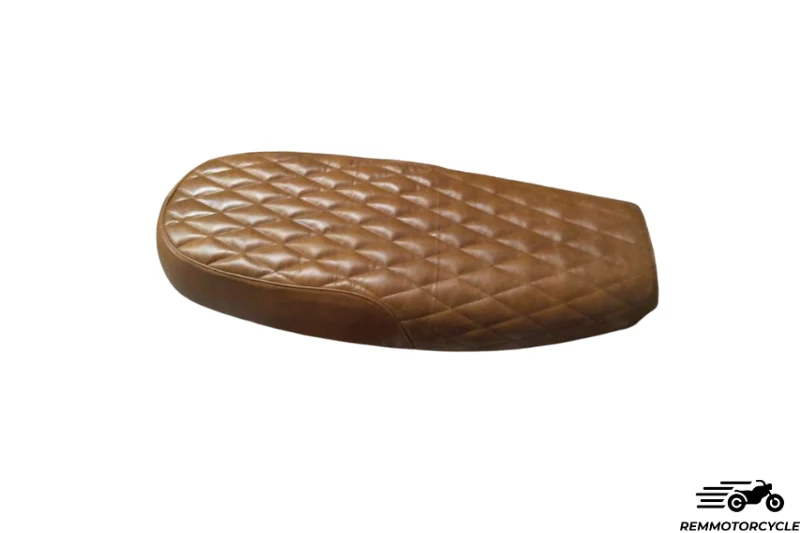 Selle courte TRIUMPH TOBACCO