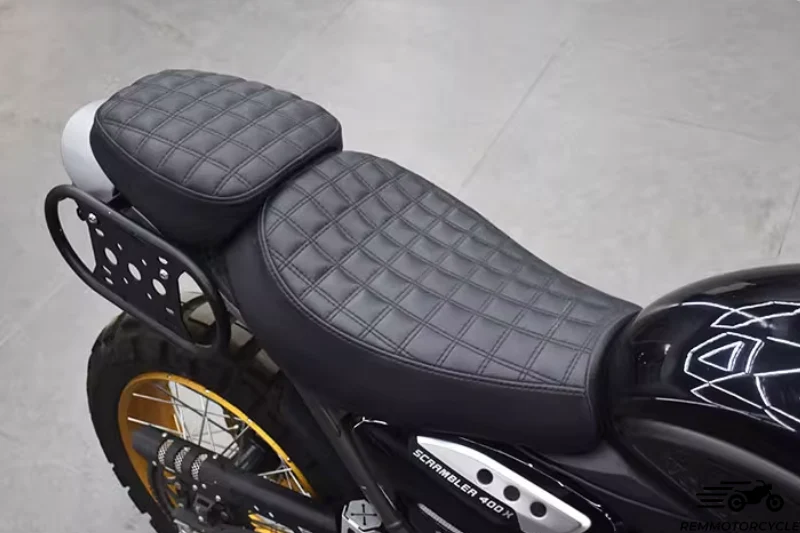 Housse de Selle Triumph 400X