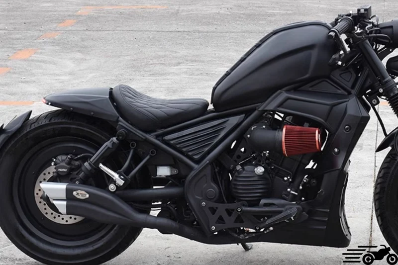 Caches latéraux Honda CM 500 REBEL