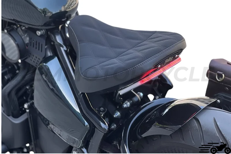 Selle Triumph Bobber
