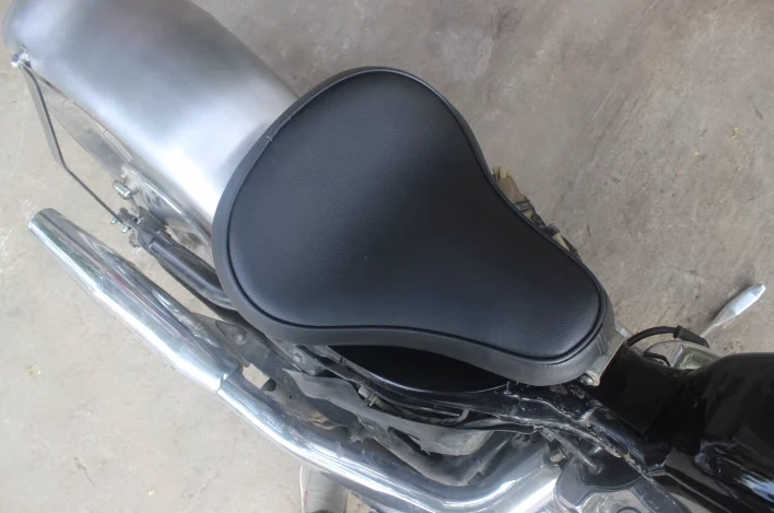 Selle Solo + support SHADOW 600