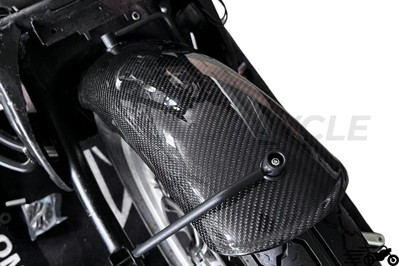 Garde boue arriere BMW R45 R60 R75 R80 R90 R100 Carbone