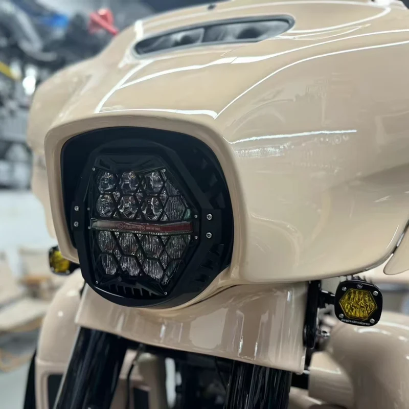 Phare LED en nid d’abeille pour Harley Street Glide