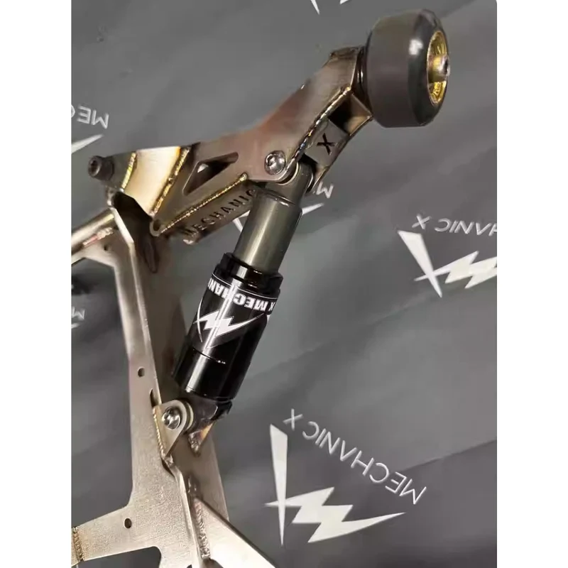 Crashbar MechaX Softail M8 – Inox Clubstyle Renforcé