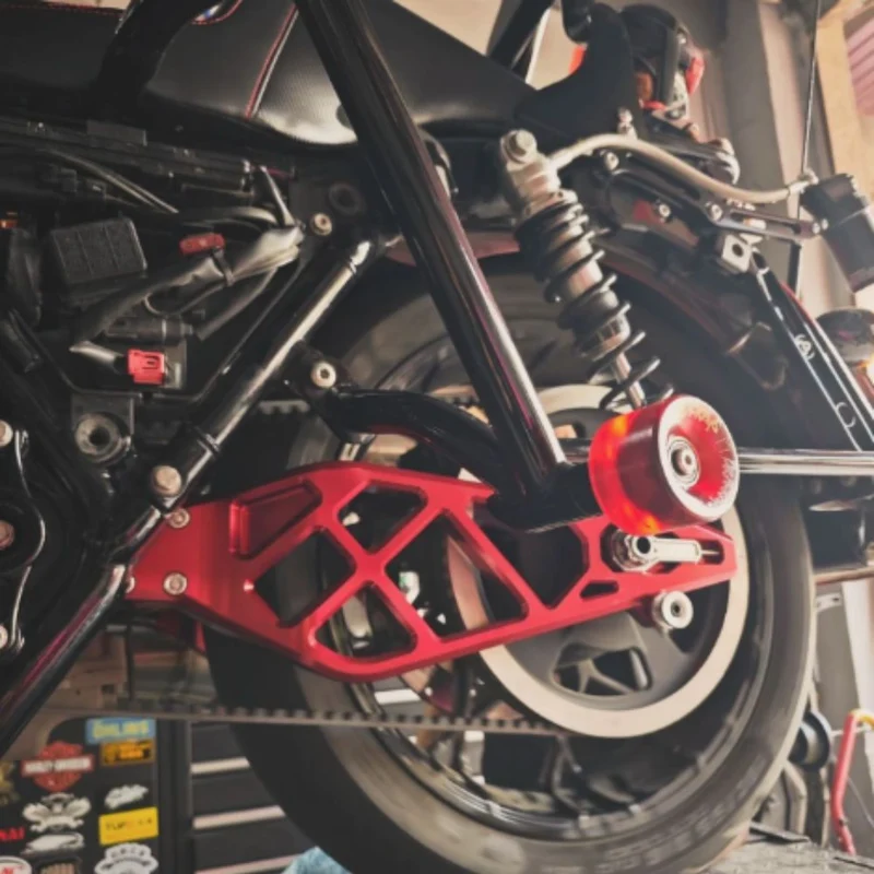 Bras oscillant aluminium Harley Touring 2014+