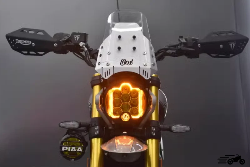 SECOND MAIN Phare OFFROAD Type BAJA Scrambler 400X