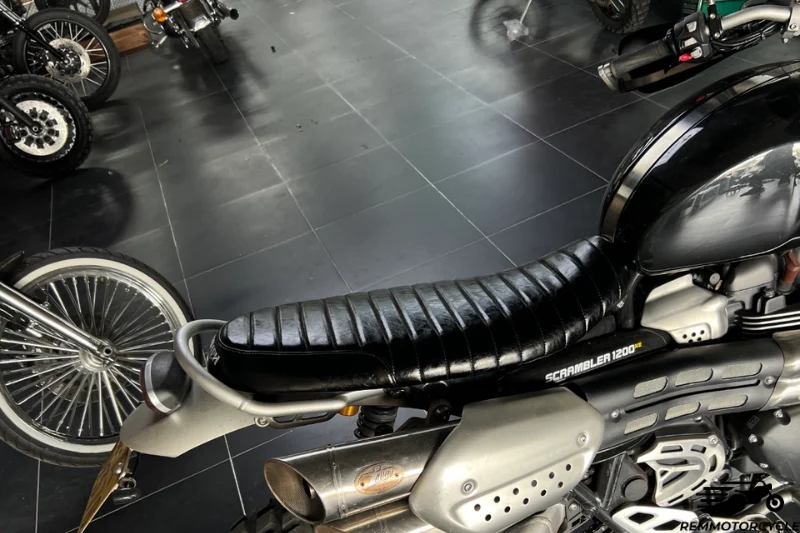 Selle abaissée Triumph Scrambler 1200 X/XC/XE