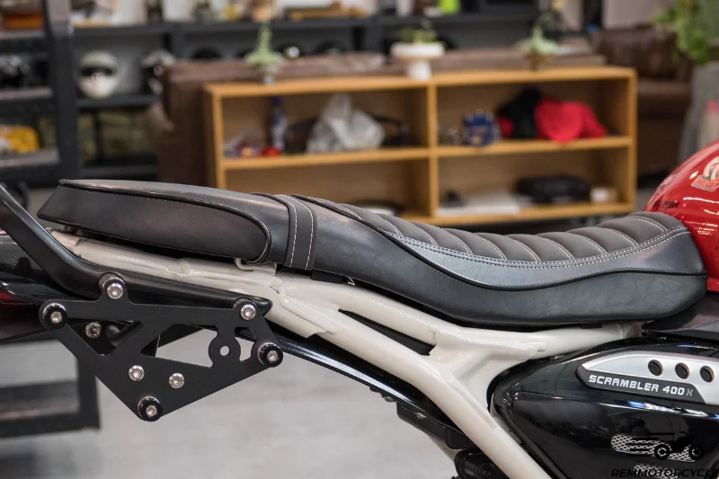 Selle BVL TRIUMPH 400X Speed 400