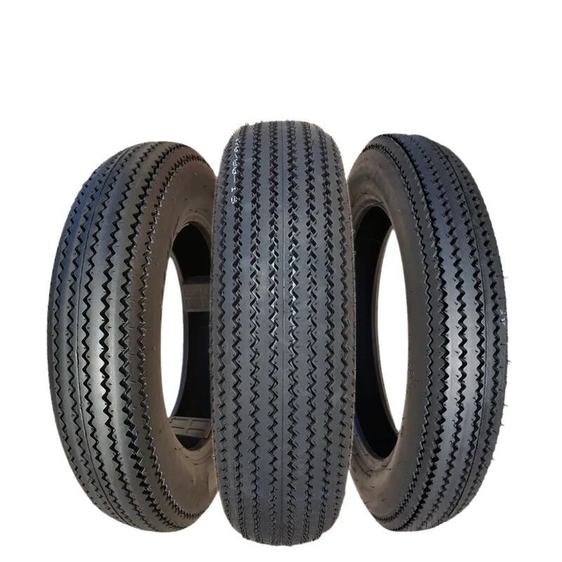 Pneu moto vintage tubeless – profil cranté