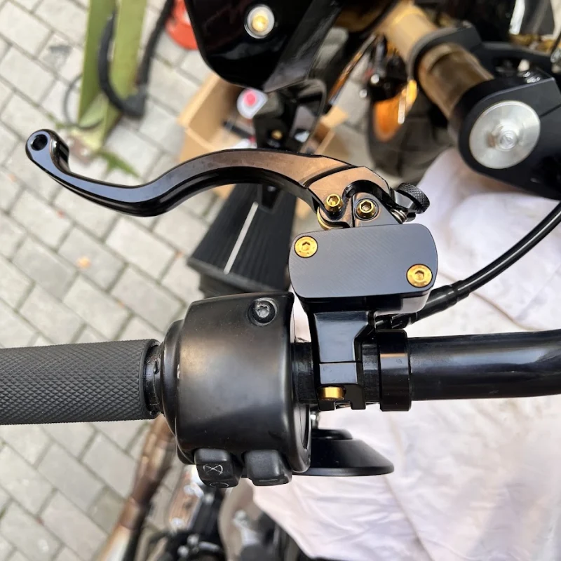 Maître-cylindre d’embrayage RXC 17.5MM – GAUCHE