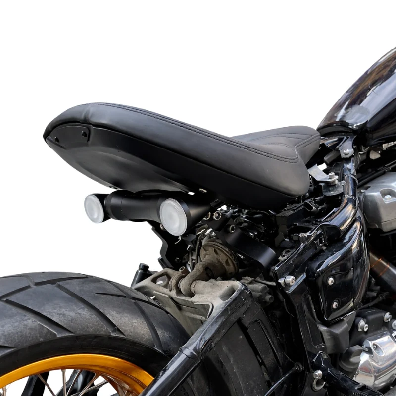 Kit Selle Solo + Selle Passager Amovible avec Feux 3-en-1 pour Harley Softail M8 2018+