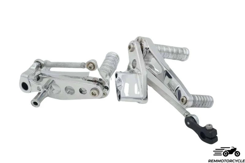 Commandes reculées Triumph