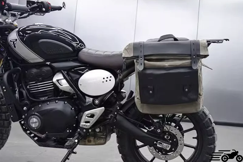 Sacoche pour Triumph scrambler 400X - SPEED 400