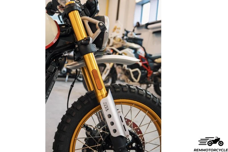Kit protège fourche + garde boue avant Triumph Scrambler 400X