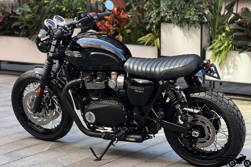 Echappement court Triumph Bonneville T100 T120 Street Speed Twin Scrambler