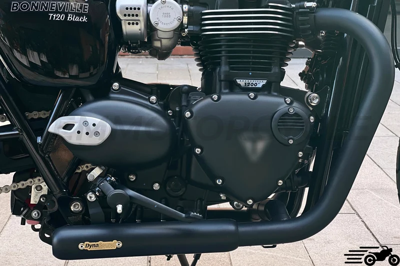 Echappement court Triumph Bonneville T100 T120 Street Speed Twin Scrambler