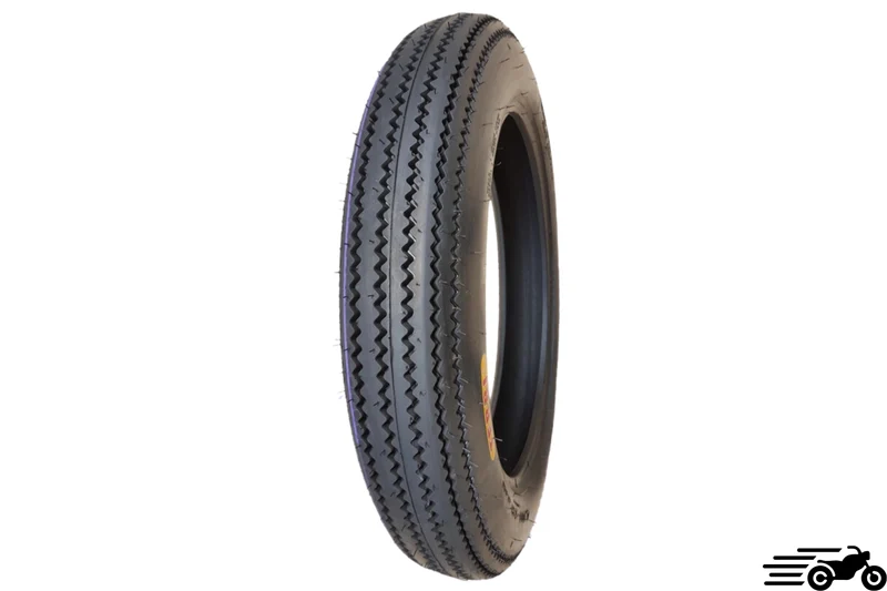 Pneu 4.00-18 type vintage