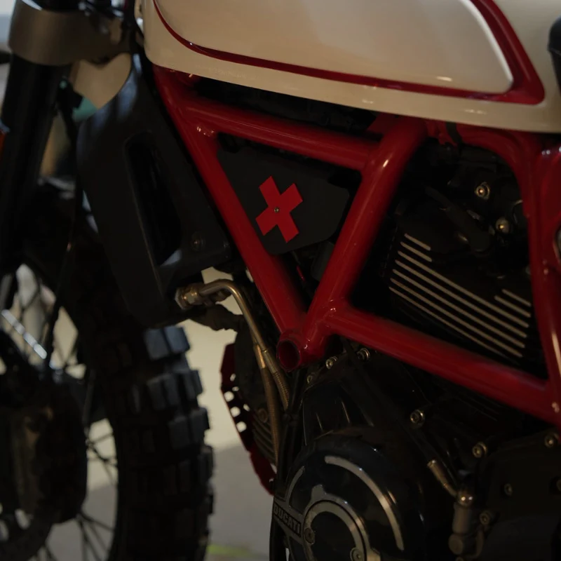 Plaques de cadre Ducati Scrambler 800/400 – Paire
