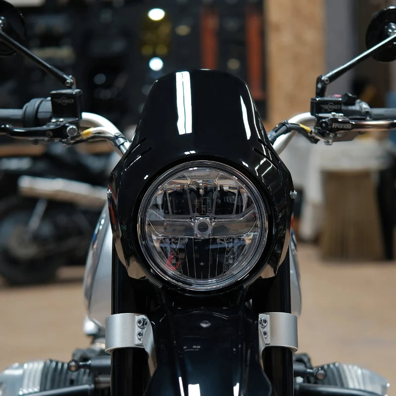 Tête de fourche style GS noire (brut)