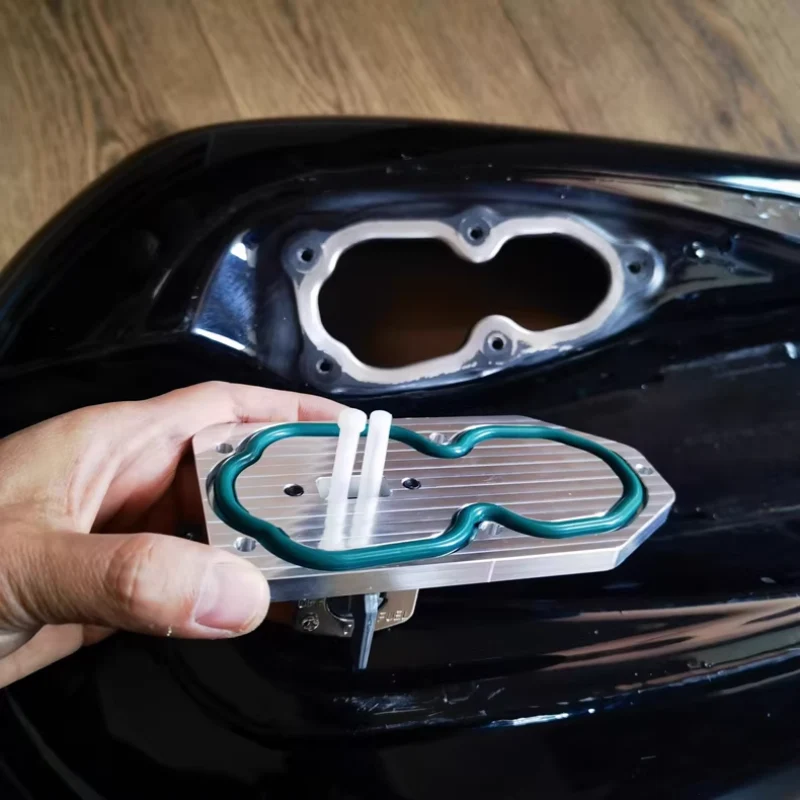 Kit Adaptateur Réservoir EFI vers Carburateur pour Harley (883 / 1200 / Softail)