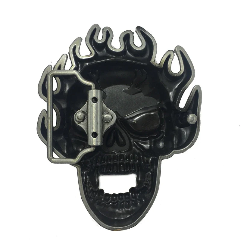 Boucle de ceinture tete de mort
