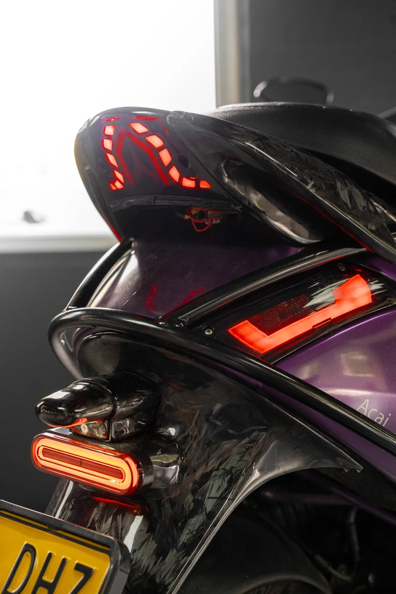 Feu arrière LED Alpha Look Piaggio Zip Flow/Matrix