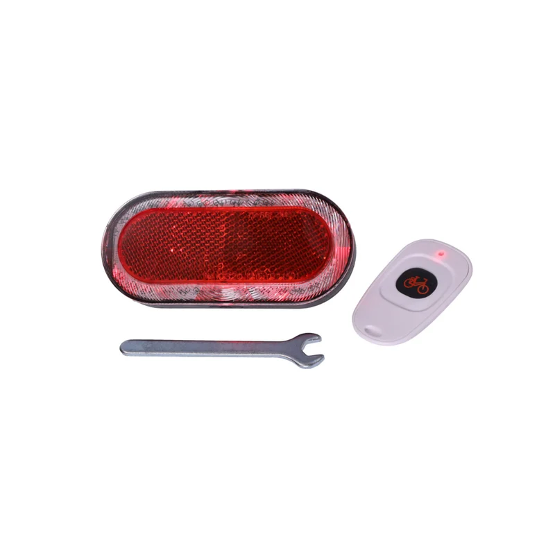 Feu arrière clignotant + alarme + télécommande et fonction flash (localisateur) Fatbike