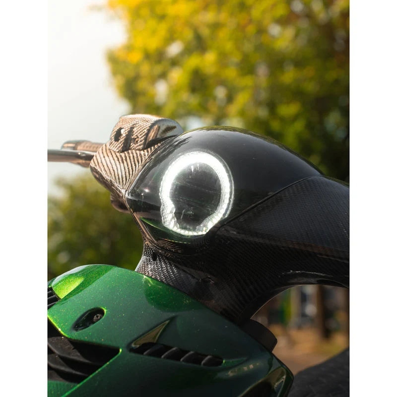 Fenom Angel Eye + phare Unité Piaggio Zip