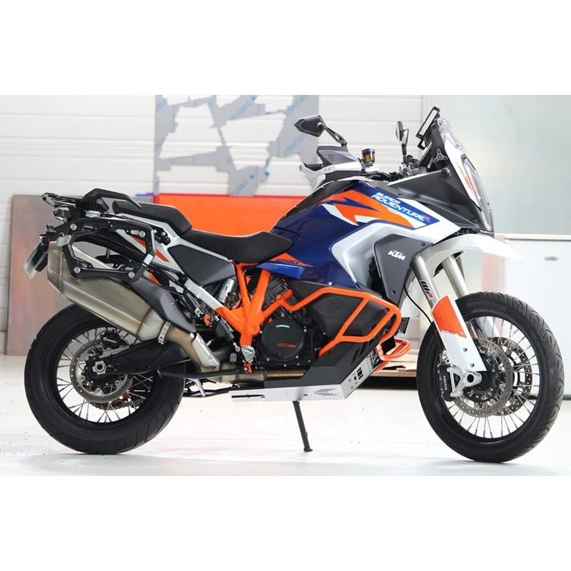 Protección cárter KTM 1290 Adv R/S 21–22 HDPE 8mm negra AXP Racing