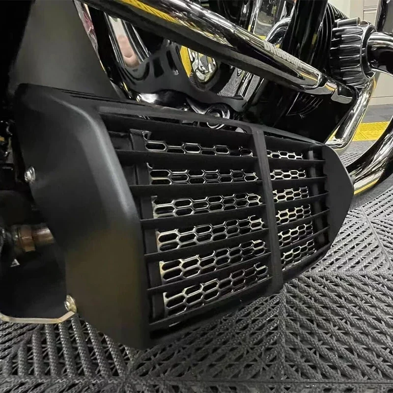 R18 Radiator Grille Guard Protector Grill Cover Protection Fit For BMW R18 Classic R 18 2021 2022 Motorcycle Accessories