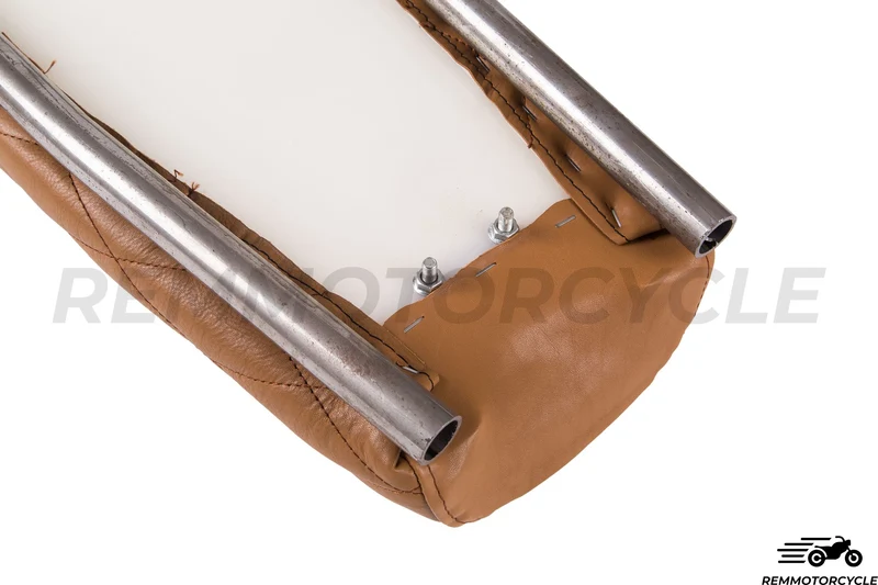 Selle en Cuir Camel type 2 relevée Diamant avec boucle