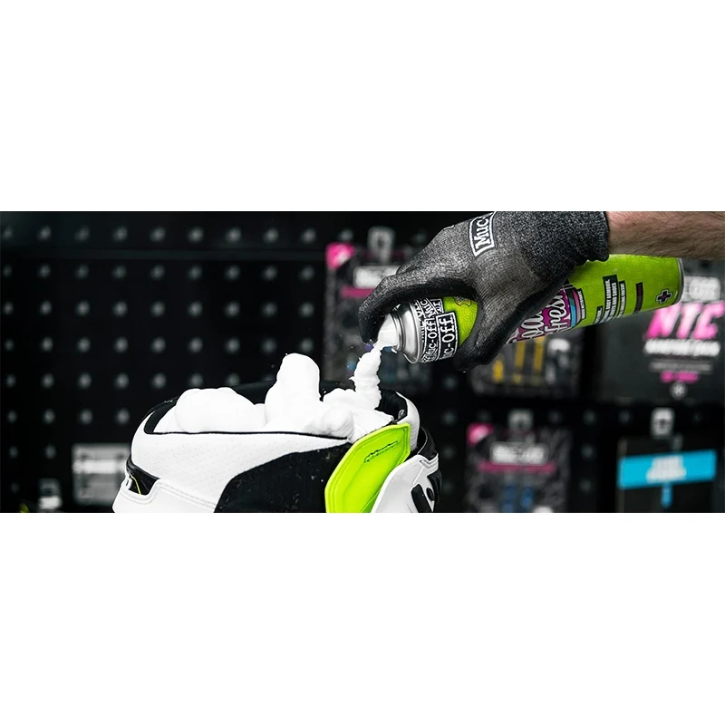 Kit cuidado de cascos MUC-OFF Premium