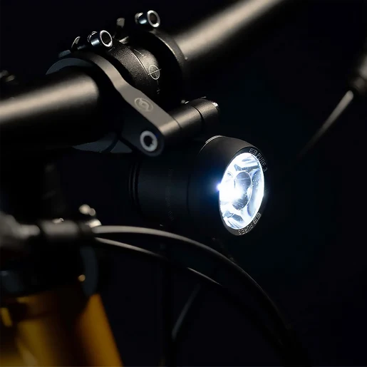 E3 Pure 3 - upside-down phare pour dynamo