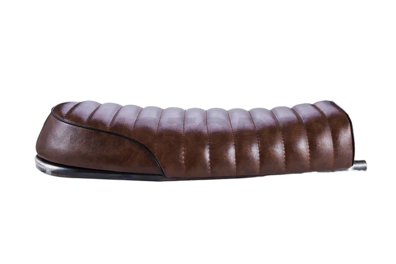 selle scrambler marron avec boucle arrière moto et feux LED moto