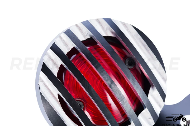 Feu Arrière Grille 2 CNC Argent/Noir