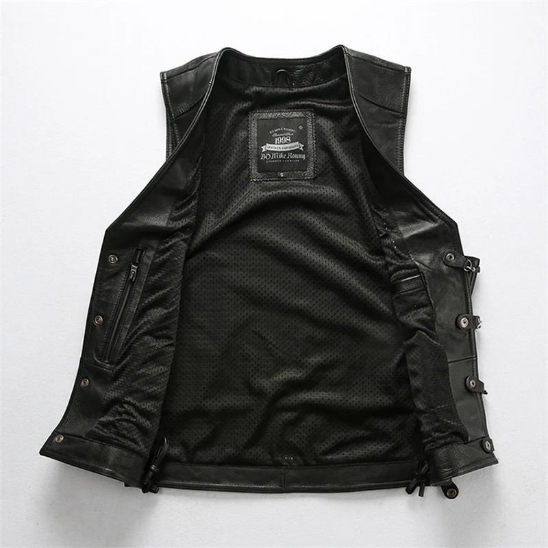 Gilet cuir biker avec chaînes