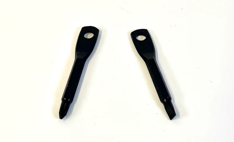 Tourne-vis porte-clé – plat & cruciforme – vendu par paire