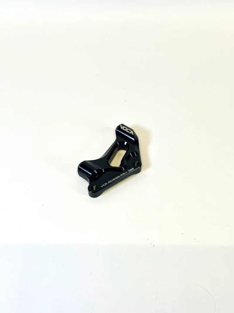 Patte de déport étrier radial Voca – fourche R16V (260 / 300 mm)