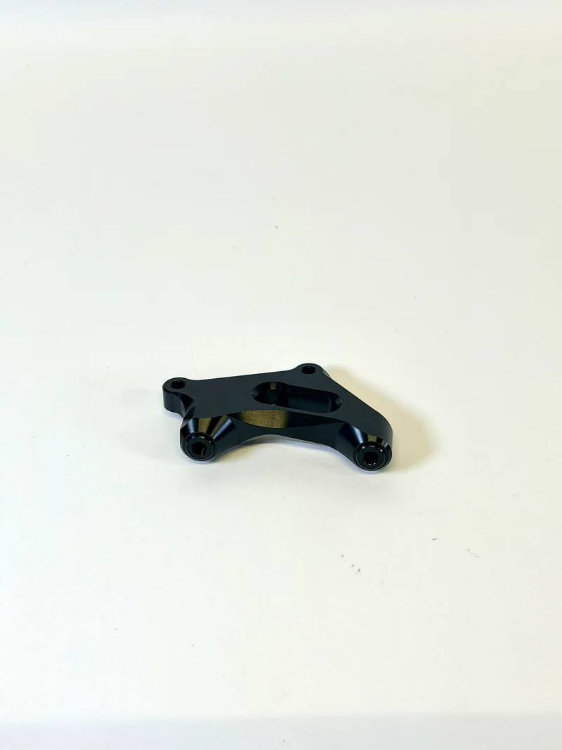 Patte de déport étrier radial Voca – fourche R16V (260 / 300 mm)