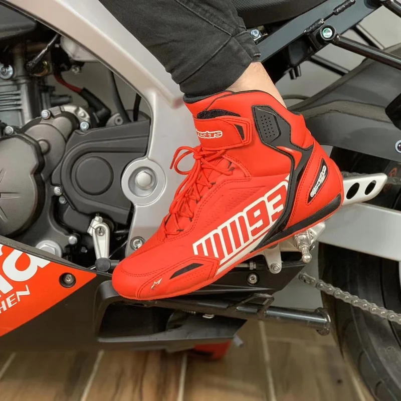 New for MM93 Motorcycle Boots Men Waterproof Motorcyclist Shoes Racing Motocross Bota Anti-Collision Off-Road for Rally Race