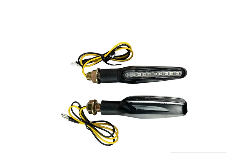 Clignotants séquentiels défilants – Style R8 – Universel