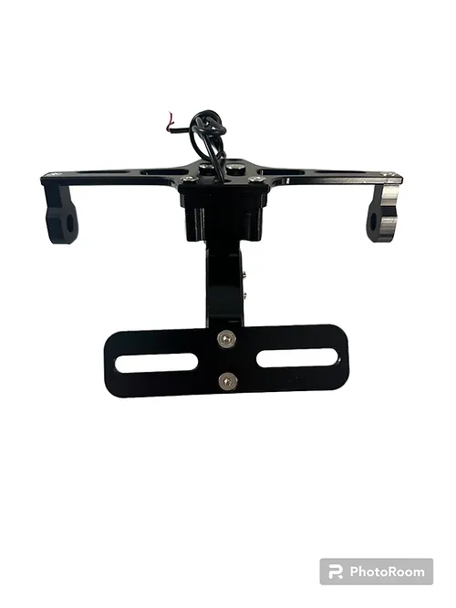Support de plaque universel – éclairage intégré & emplacement clignotants