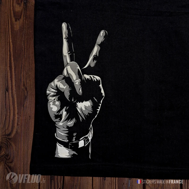 RZR_BLACK - TShirt Model V