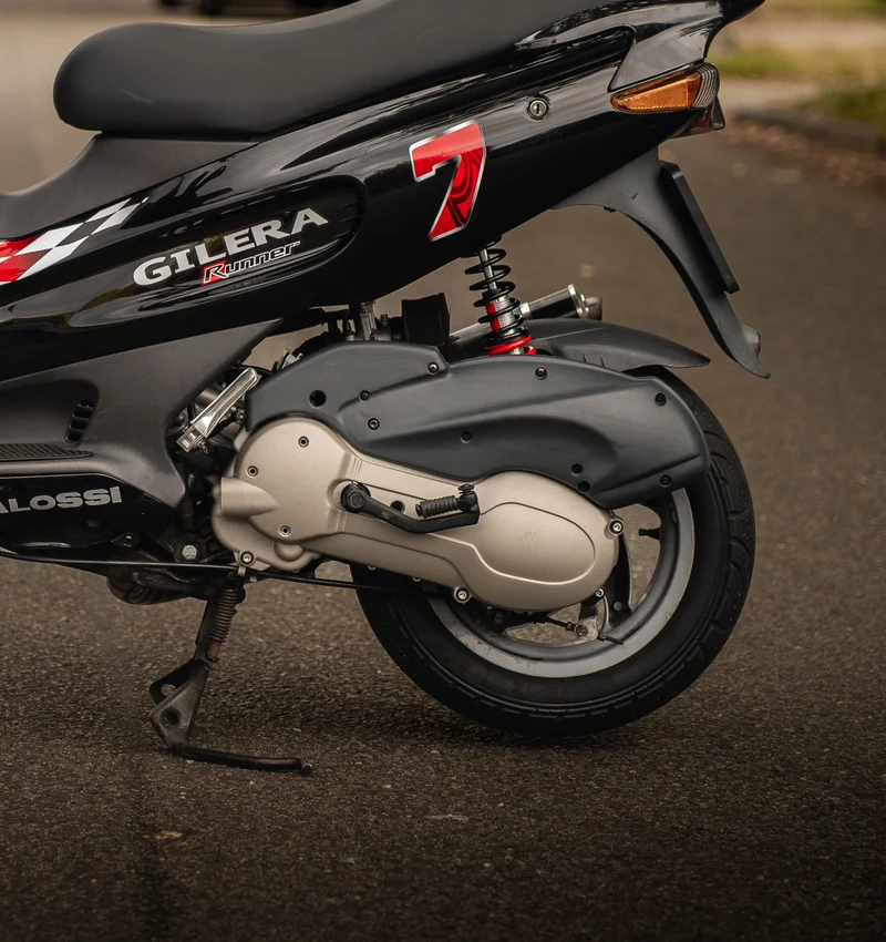 Boîtier de filtre à air Gilera Runner / Skipper LX 125-180cc 2 Temps Original