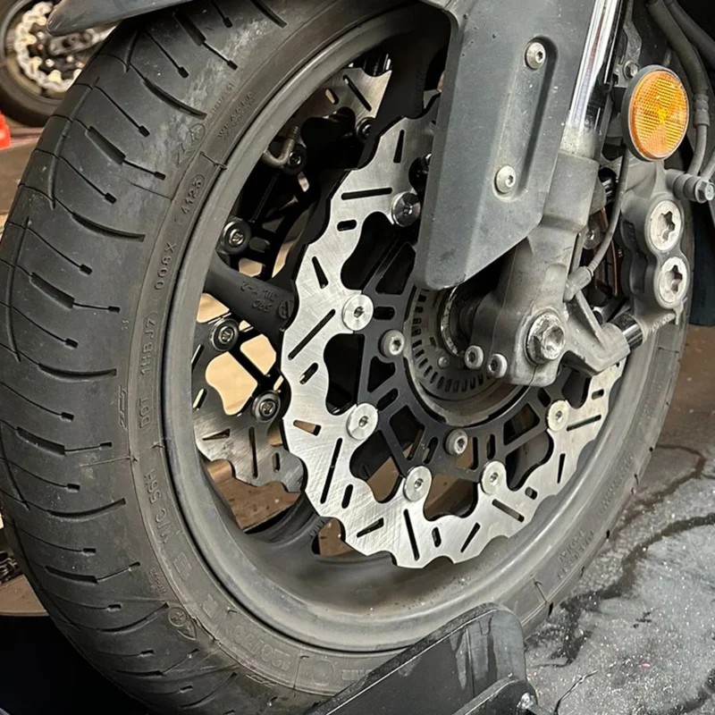 Disco freno Yamaha T-Max 530/560 sobredimensionado 300mm RB Max
