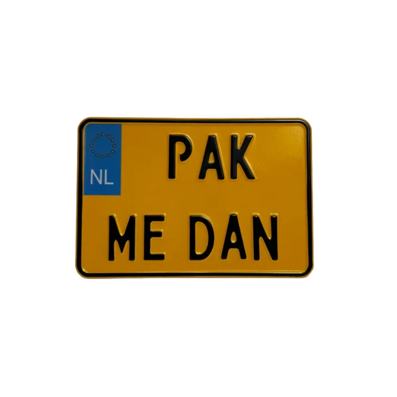 Plaque de moto personnalisée Attrapez-moi alors