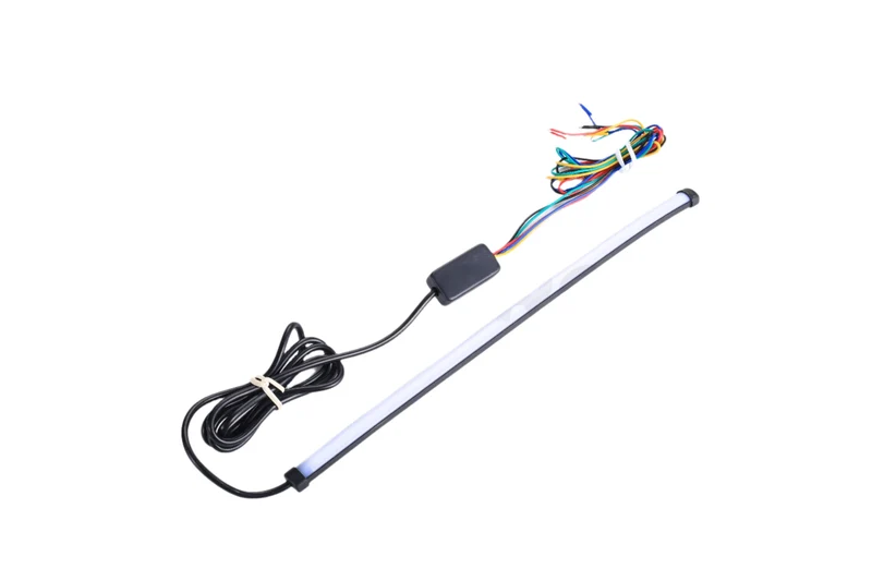 Bande LED moto avec Clignotants Séquentiels et Stop Strob
