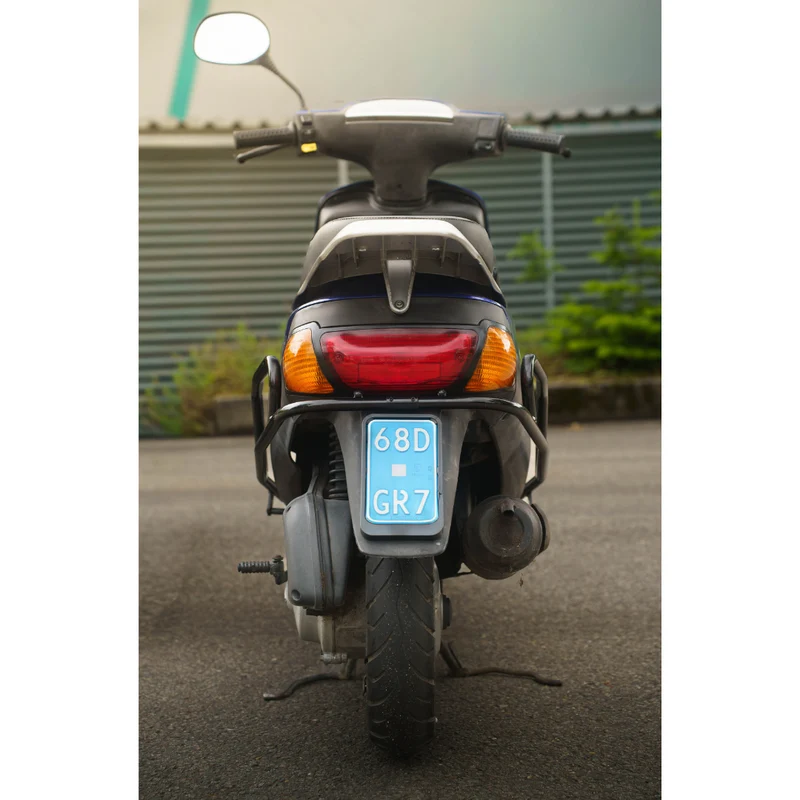Crashbar arrière Noir Brillant Piaggio Zip Type 3 / SP98 / Fast Rider